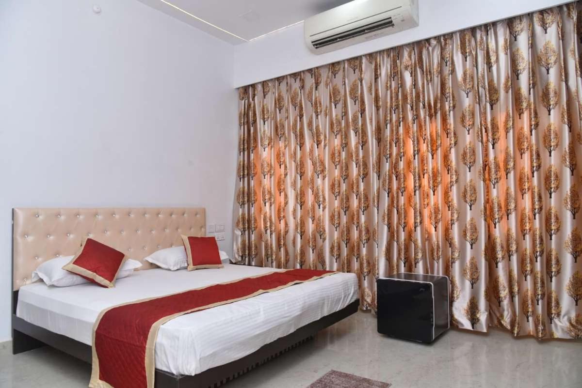 Citi Pride Garden And Hotel Ajmer Exteriör bild