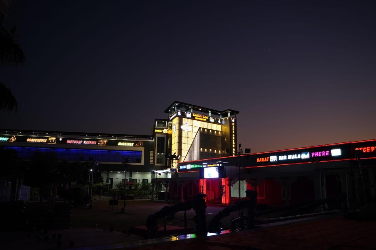 Citi Pride Garden And Hotel Ajmer Exteriör bild